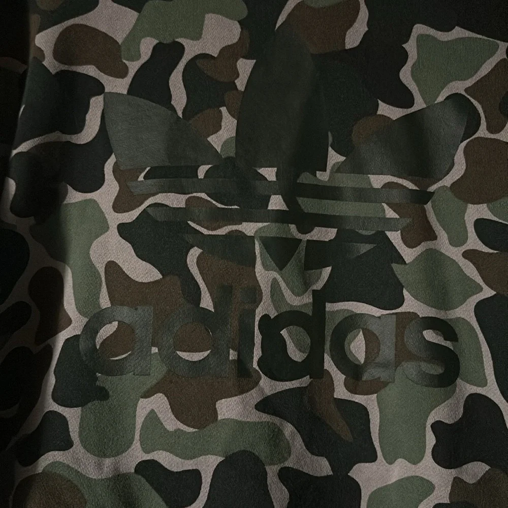 {EUC} ADIDAS Originals Camo Trefoil Sweatshirt - Picture 11 of 12